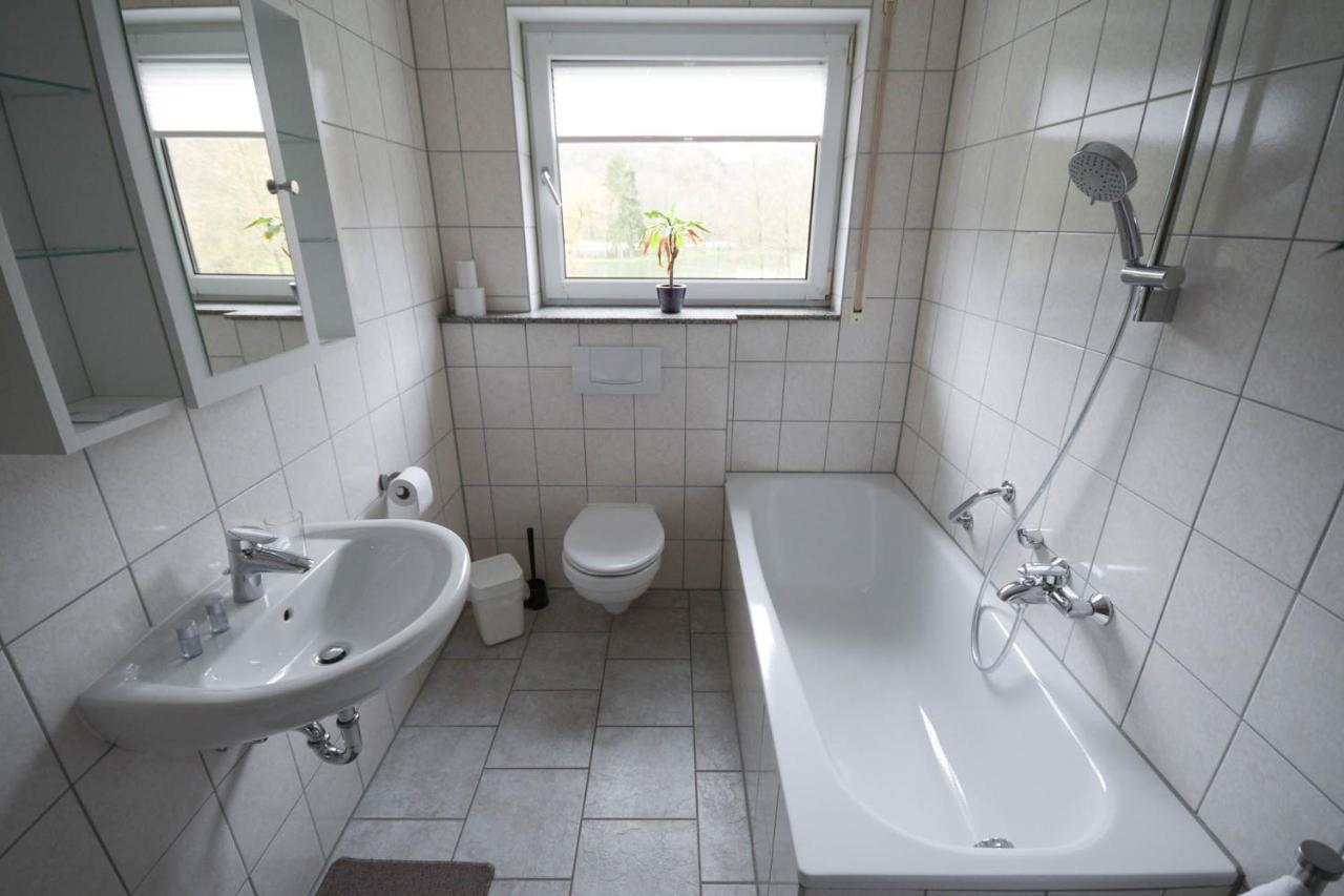 Zimmer Ohne Fruehstueck In Der Forellenzucht Burgen  Eksteriør billede